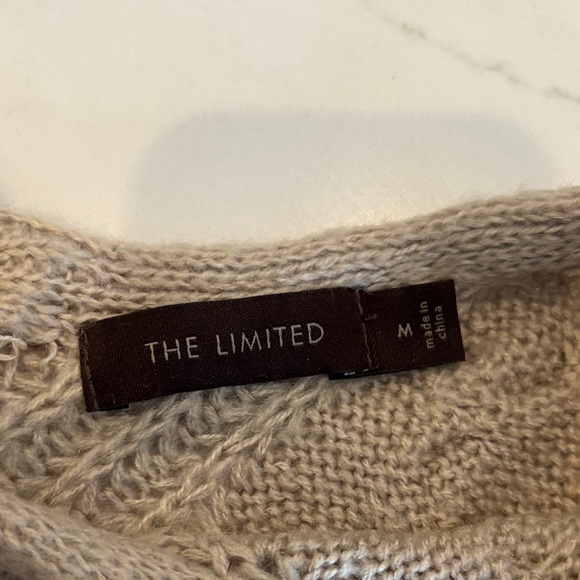 The Limited Beige Cable Knit V-Neck Sweater - Picture 4 of 7